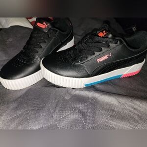 Puma Kids Black and Pink Sneakers